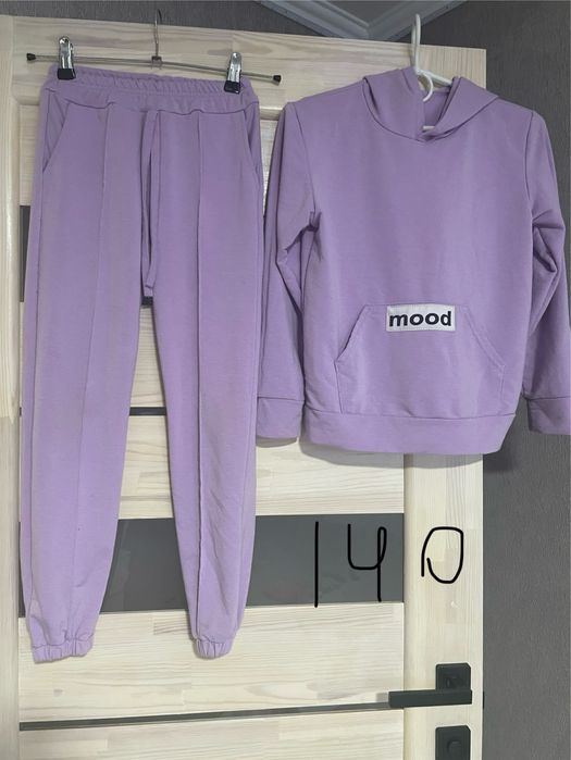 Одяг для дівчинки