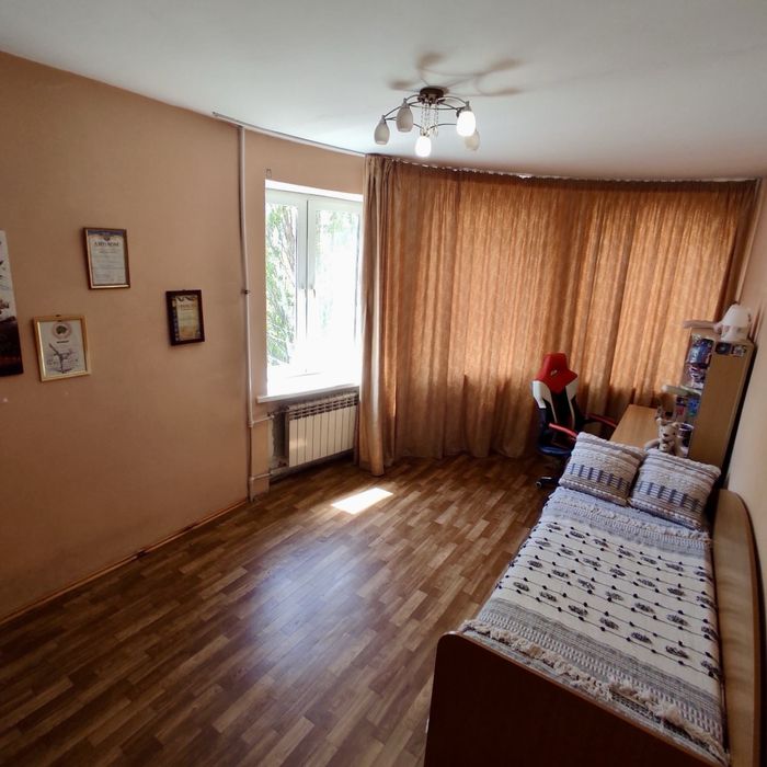 Простора 2 кімн. Цегляний будинок. Супер ціна!