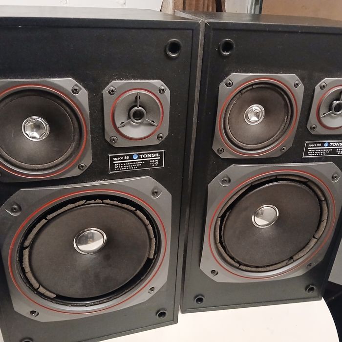 Kolumny tonsil space 86