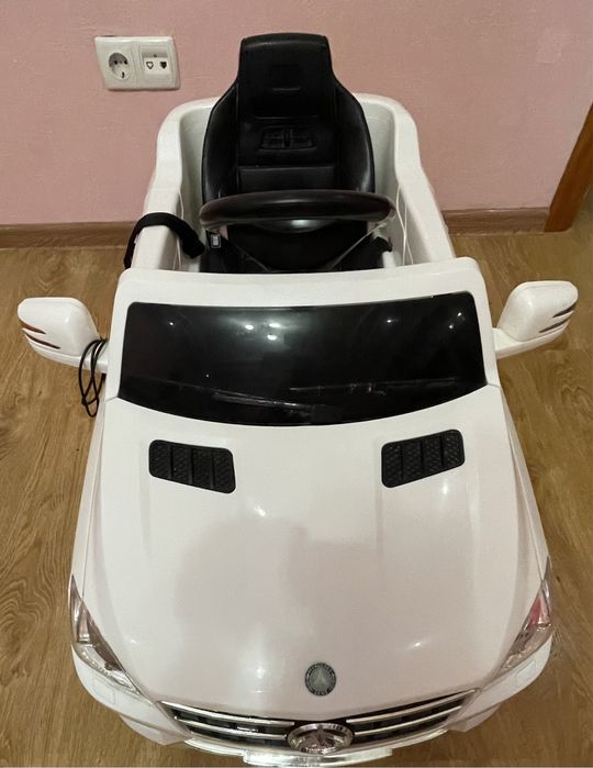 Детский электромобиль Mersedes ML350