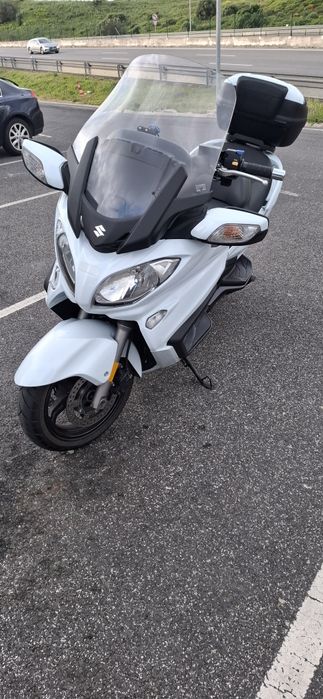 Suzuki Burgman 650