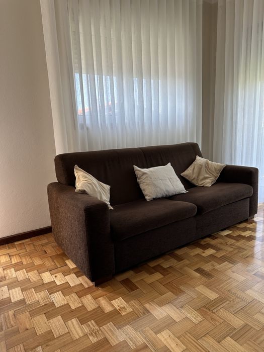 2 Sofás - 3 lugares + 2 lugares