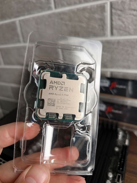 Asrock b650 riptide + ryzen 7 7700+32gb ddr5