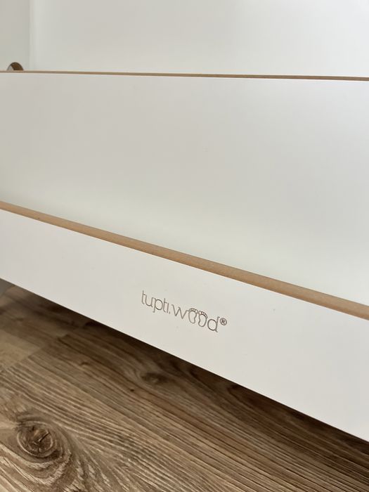 Biblioteczka na książki montessori Tupti Wood biała