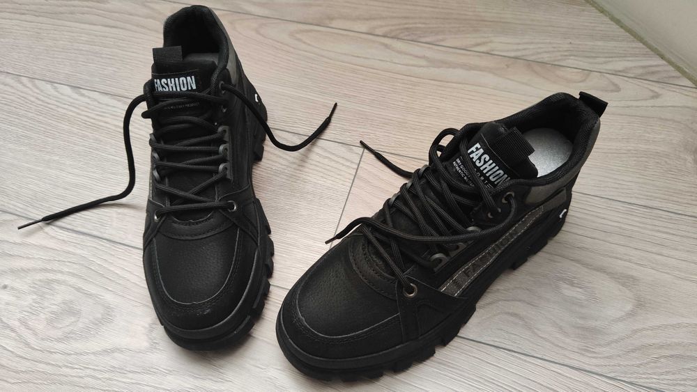 Кросівки Fashion [40/25,3см]