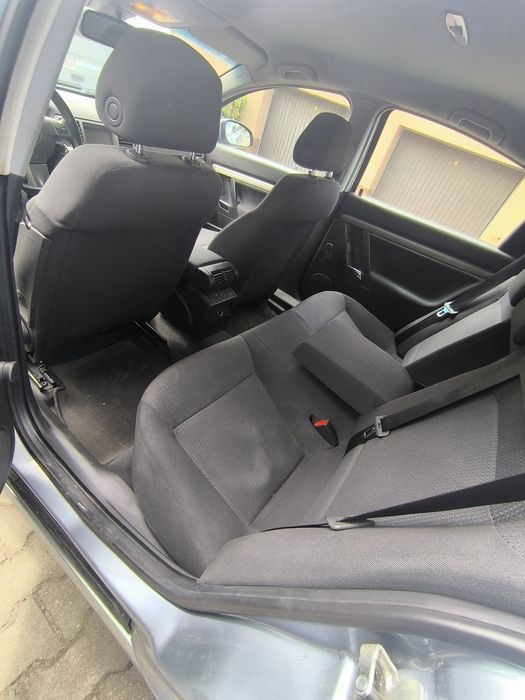 Opel vektra c 2.2 benzyna