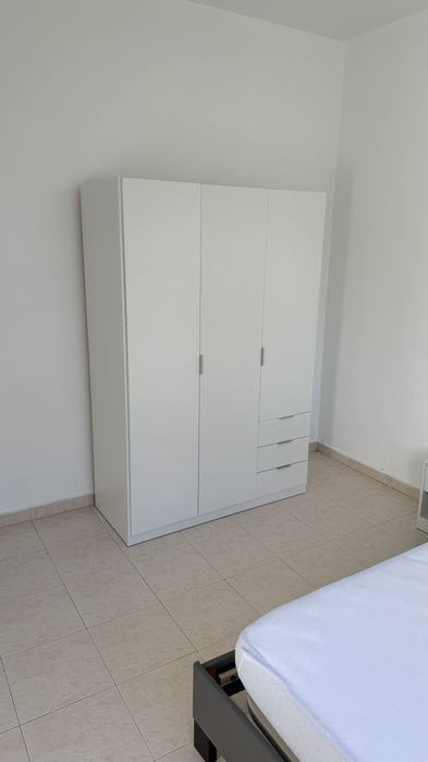 Quarto para arrendar