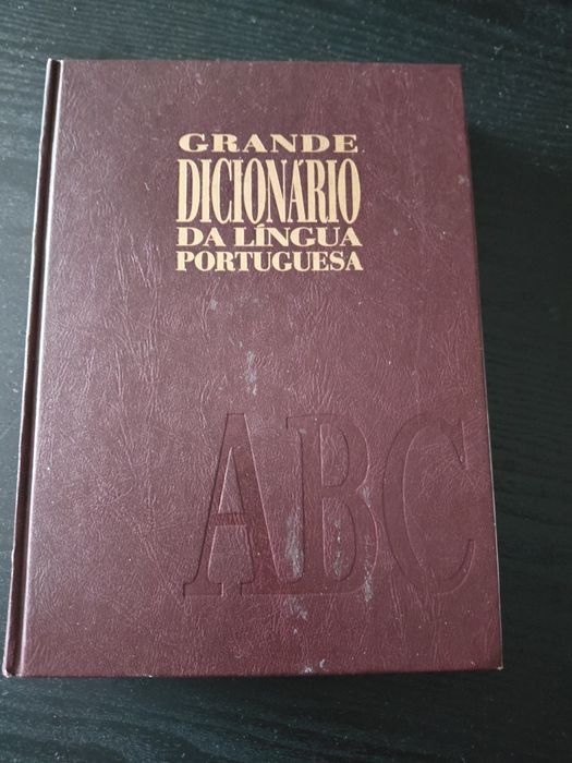 Enciclopédia antiga + Dicionário da Língua Portuguesa (vários volumes)