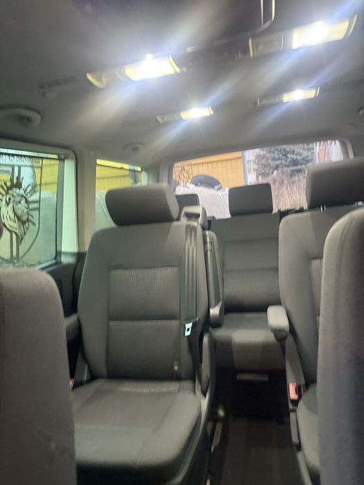 Фольксваген Мультиван 2004.