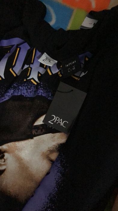 T-shirt Tupac tamanho L de homem