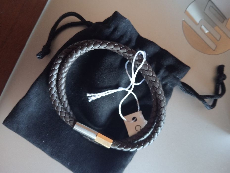 Pulseira dupla Calvin Klein ( nunca usada)
