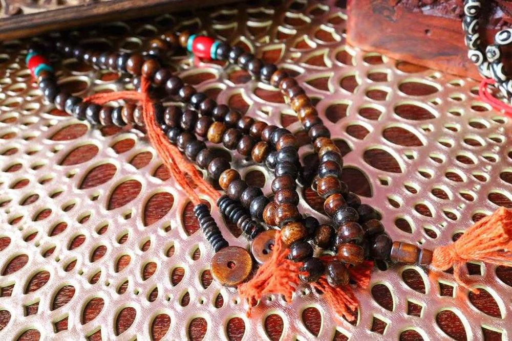 Mala tybetańska sznur naszyjnik różaniec modlitewny do medytacji.