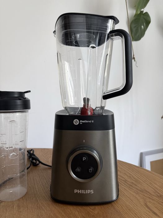 Blender kielichowy Philips Problend 3D