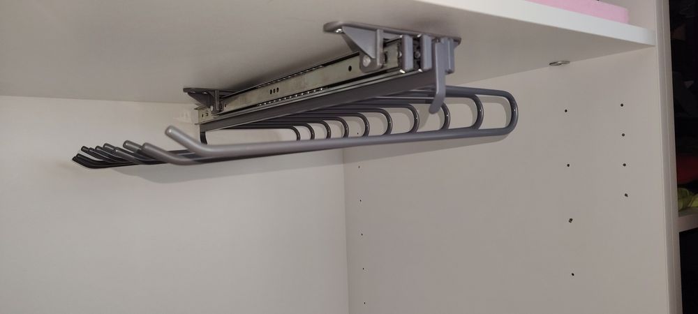 Suporte calças guarda roupa