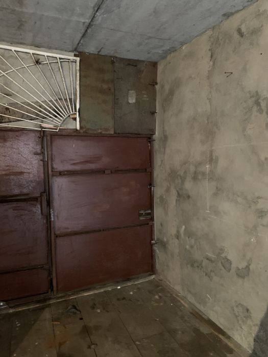 Гараж з високими воротами,підвалом в  АК  Подусівський
