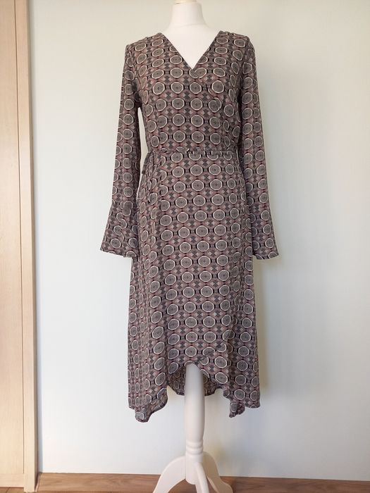 Nowa sukienka zakładana wzory 48