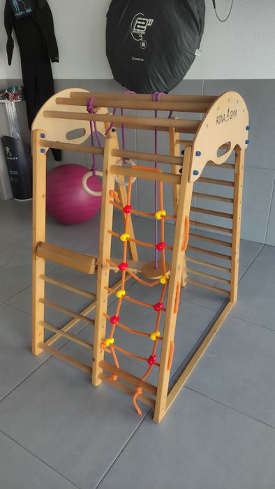 Ginásio Infantil em Madeira – Rina Gym (Escalada, Argolas e Balanço)