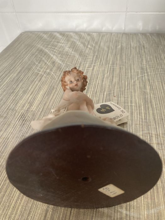 Escultura em porcelana vintage "Lindo Patinho"