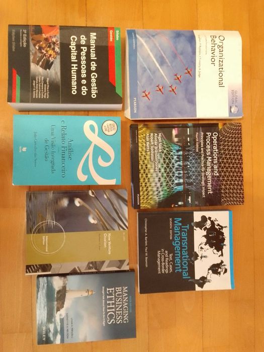 Vendo livros de gestão mba