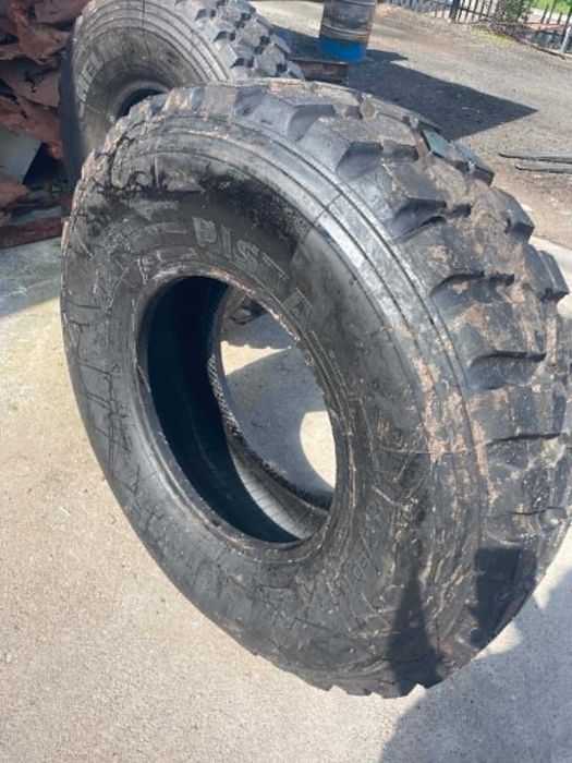 365/80R20 Pirelli Pista