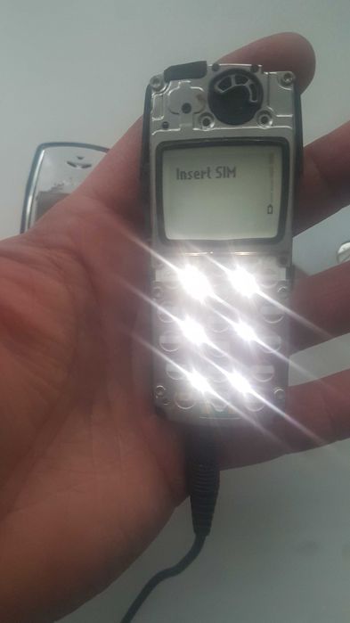 do kolekcji - NOKIA 8310 - sprawna