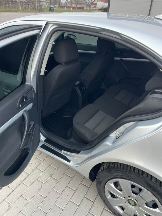Продам шкоду skoda