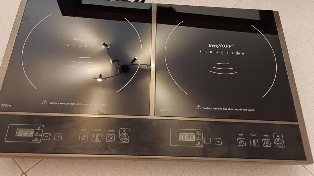 Fogão de indução duplo NOVO