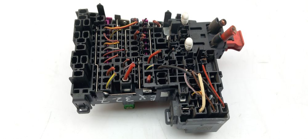 Caixa fusíveis / SAM / BSI AUDI A3 Sportback (8VA, 8VF)