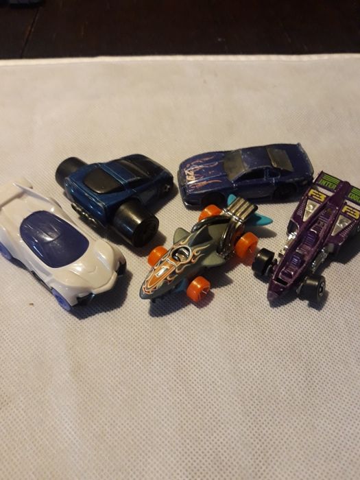Zestaw Hot Wheels 5szt.