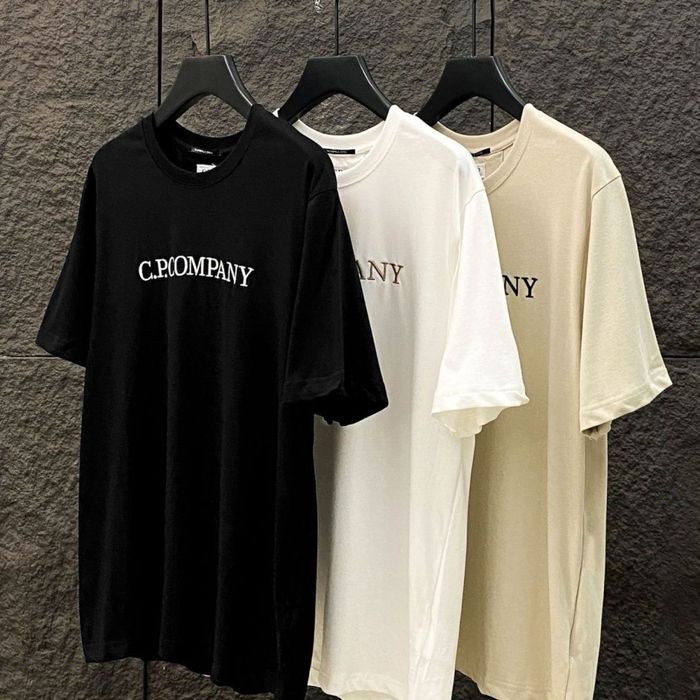 Футболка CP Company з вишитим лого | Розмір S,M,L