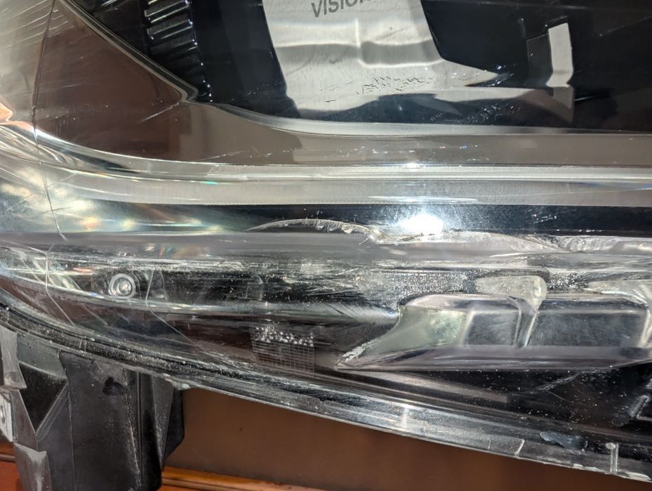 Farol Renault Kadjar 2015-2026 Dir