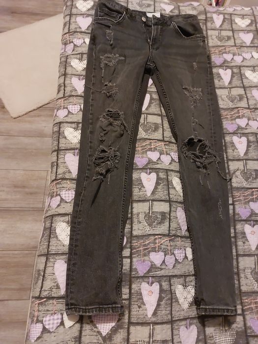 Jeansy skinny-Bershka