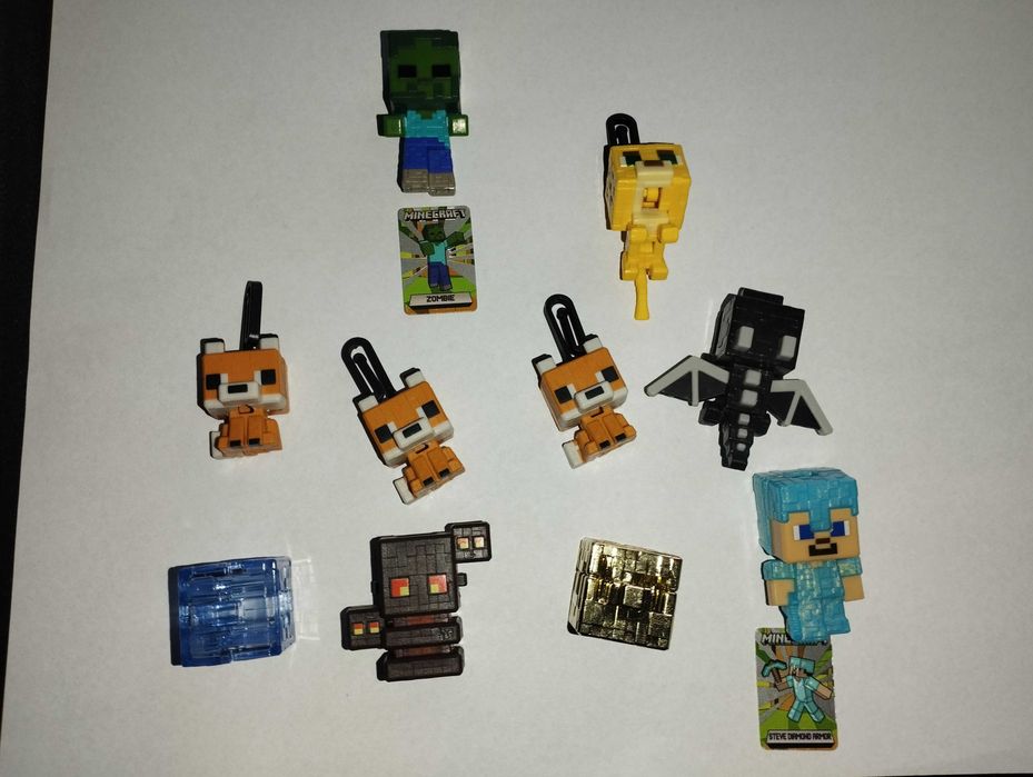 Figurki z Kinder Minecraft