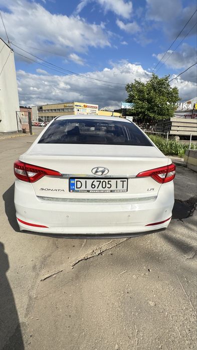 Hyundai sonata 2016