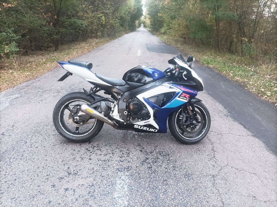 Suzuki GSX-R750 K7