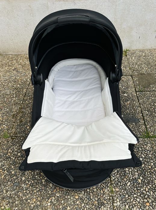 Alcofa Cybex Lux Priam cor: deep black