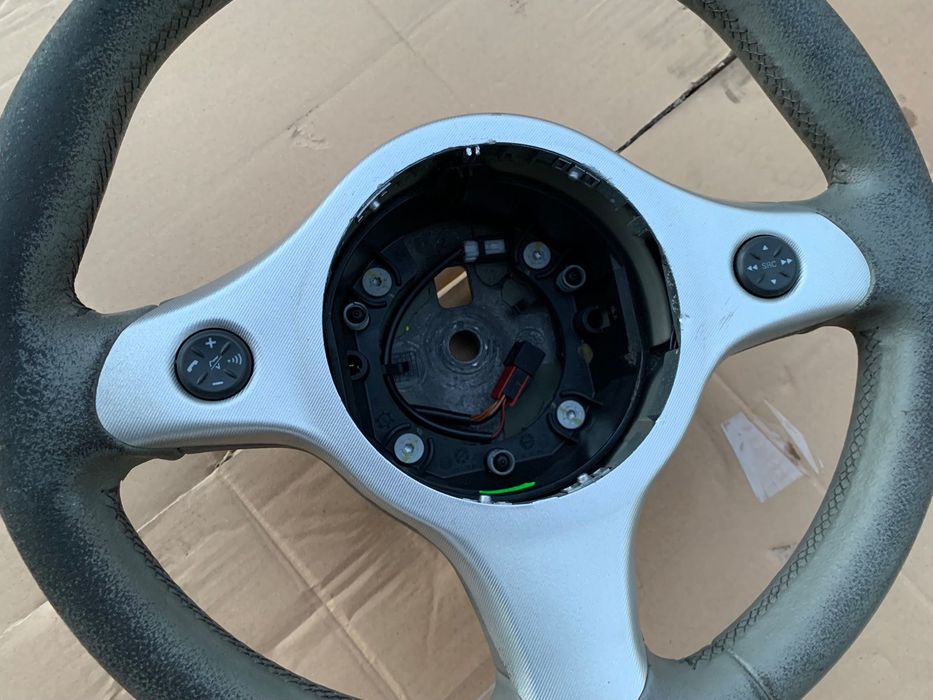Portas, volante, consola central etc Alfa 159