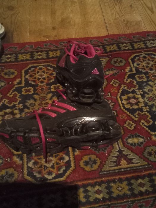 Adidas Bounce feminino novos