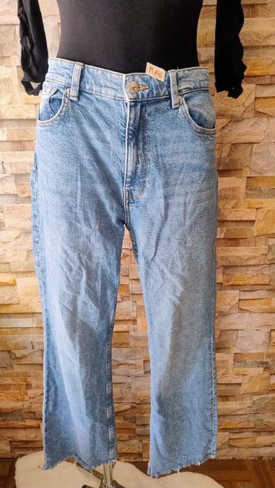 Spodnie jeans szerokie nogawki wysoki stan . Bershka