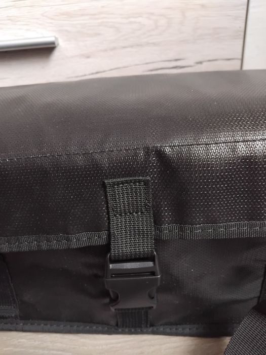 сумка для акумулятора електровелосипеда.