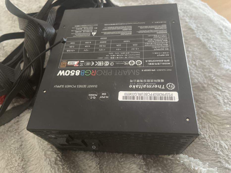 Fonte de 850w com fan de rgb para