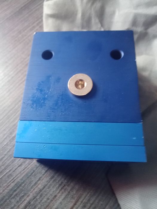 Вакуумний регулятор R12 VU