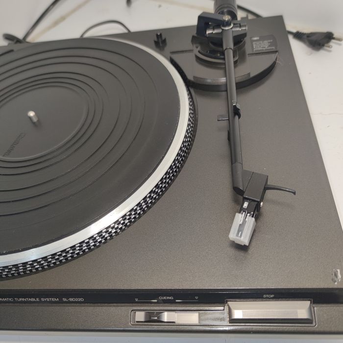 Gira disco - Technics SL-BD22D