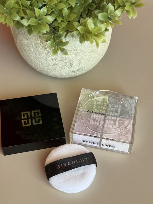 Givenchy Пудра для обличчя Prisme Libre. ОРИГІНАЛ