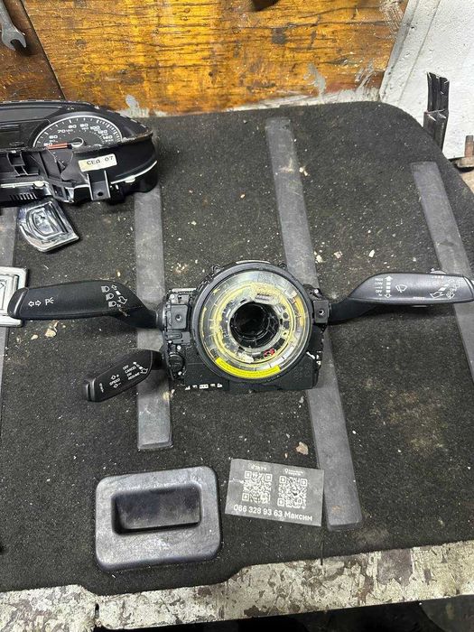 блок подрулевых переключателей Audi Q5 8RB