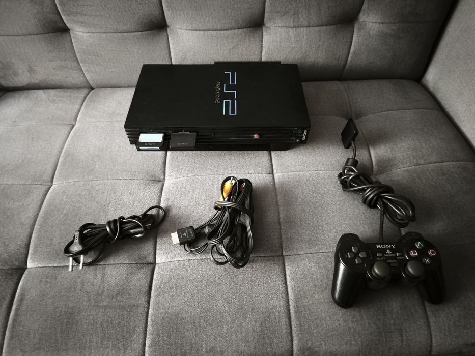 PlayStation 2 z dyskiem 500gb gry emulatory