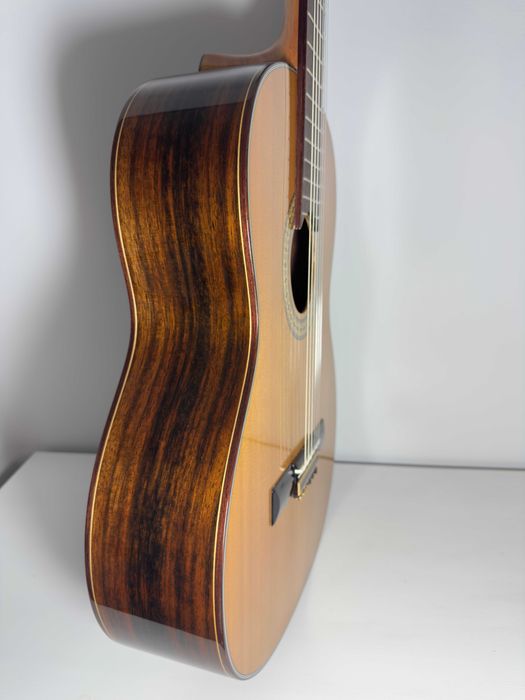 Gitara klasyczna do sprzedania