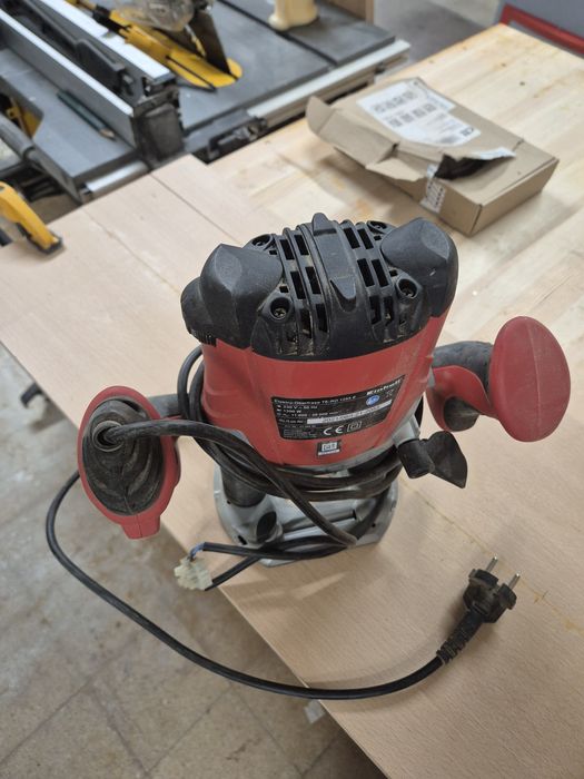 Tupia Einhell com guia