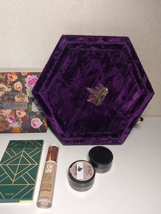 Набір косметики Jeffree Star, Lime Crime, Tarte, SINART, Catrice, INGLOT