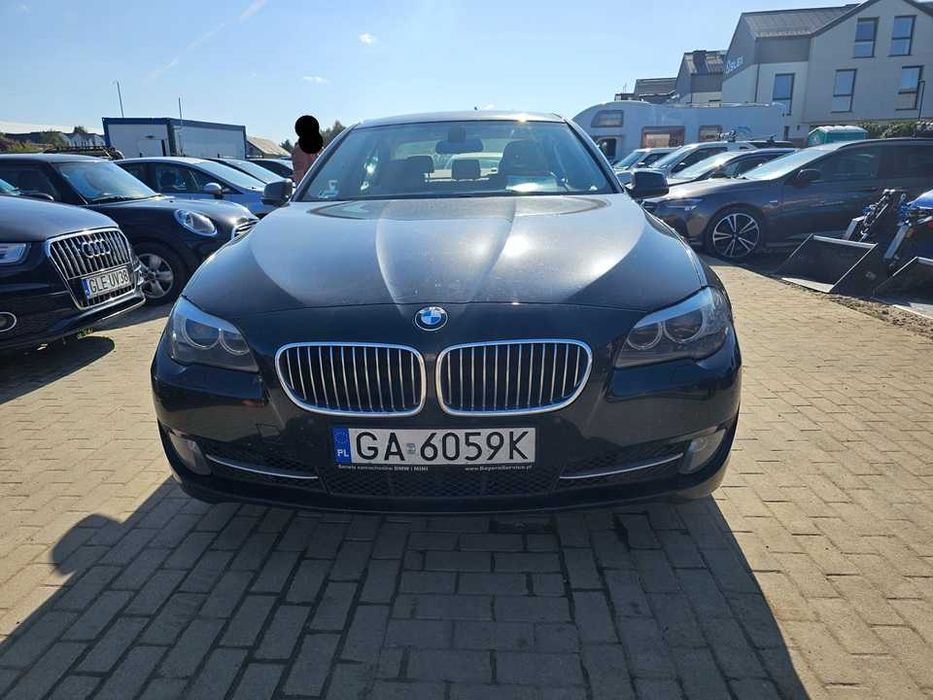 BMW 5/Automat/3.0benz R6 204KM/Salon PL/2010r/tył napęd/jasne skóry